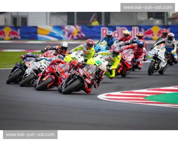 半场战报:巴黎FC与马赛对攻,防线承压互交白卷 半场战报:巴黎FC与马赛对攻,防线承压互交白卷