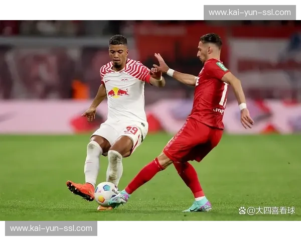 美因茨2-0完胜奥格斯堡，保级关键战主场延续连胜