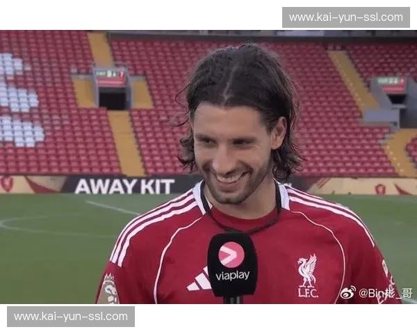 索博染红事件触发英超纪律委员会复核，或追加停赛